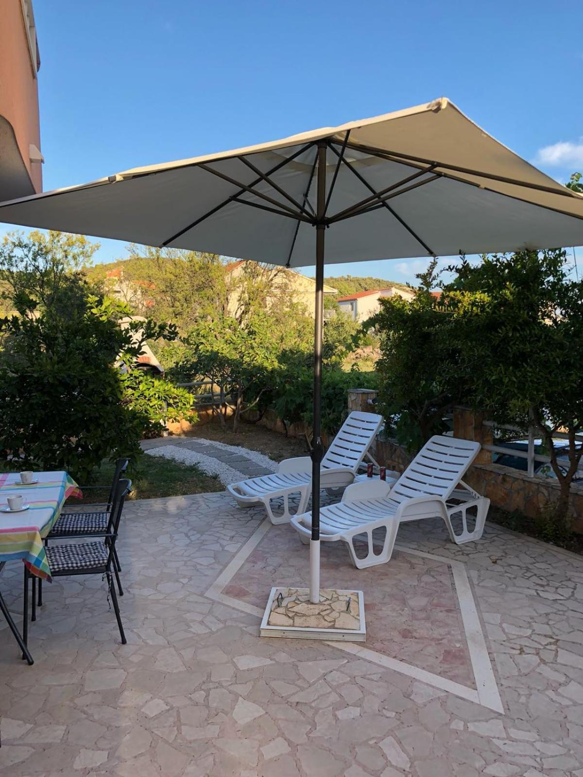 Apartments Villa Brudi Vinišće Dış mekan fotoğraf
